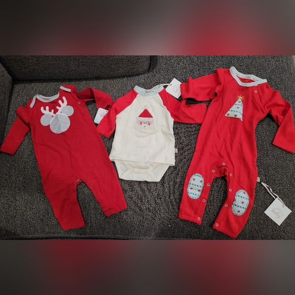 Bundle of Baby Christmas Outfits - Picture 1 of 4